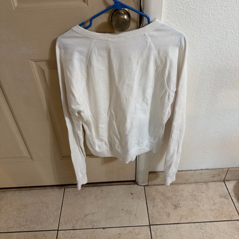 Victoria's Secret White Pullover Sweatshirt with Pink Logo Tag - Picture 2 of 7